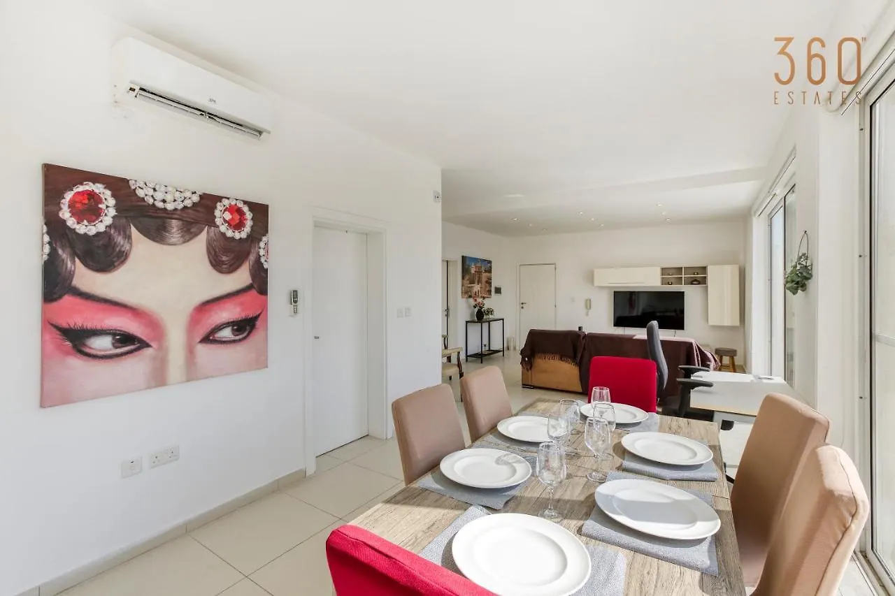 Bbq Area, 2Br Penthouse With Large Spaces & Wifi By 360 Estates Gzira 0*,  Malta