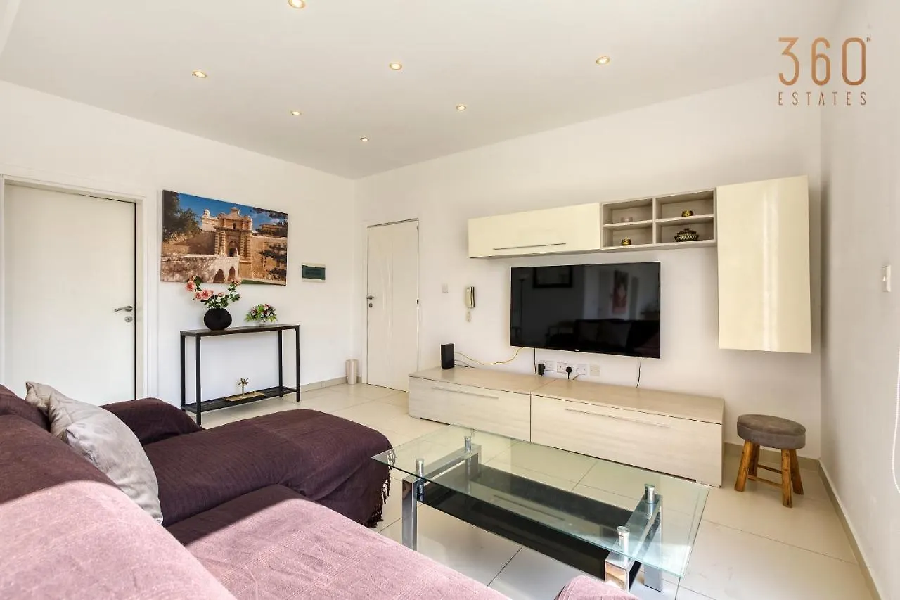 Bbq Area, 2Br Penthouse With Large Spaces & Wifi By 360 Estates Gzira